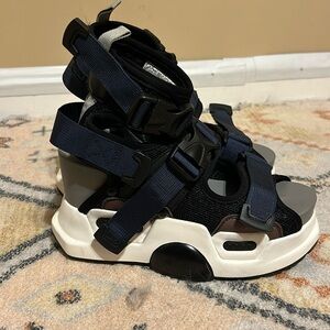 Anthony Wang sandals